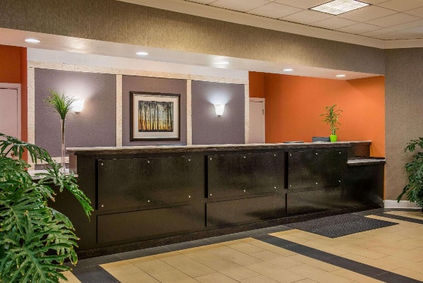 Super 8 by Wyndham Little Rock/Otter Creek image 1