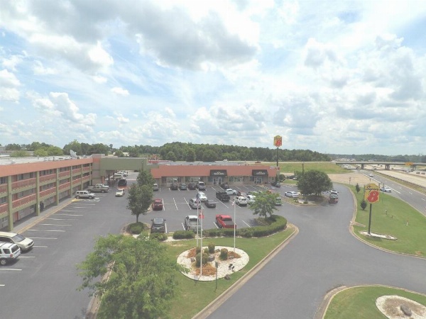 Super 8 by Wyndham Little Rock/Otter Creek image 15